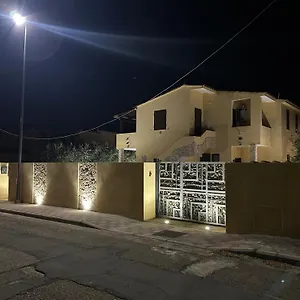 Casa vacanze Villaluciana, Solanas (Cagliari)